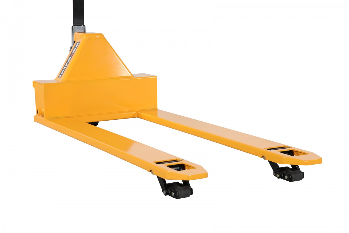 1140041608-006_fullsize