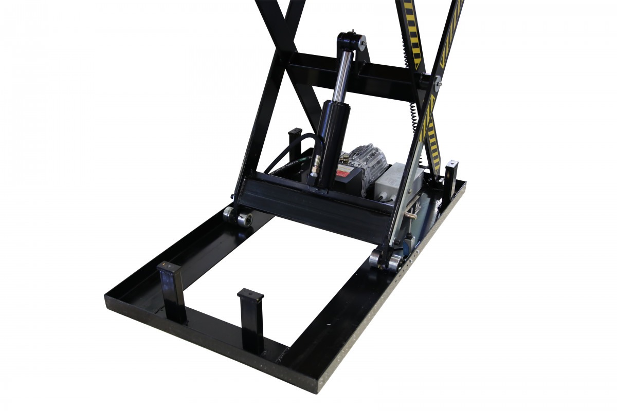 1321053100-004_fullsize