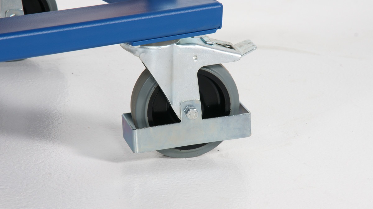 1860050301-009_fullsize