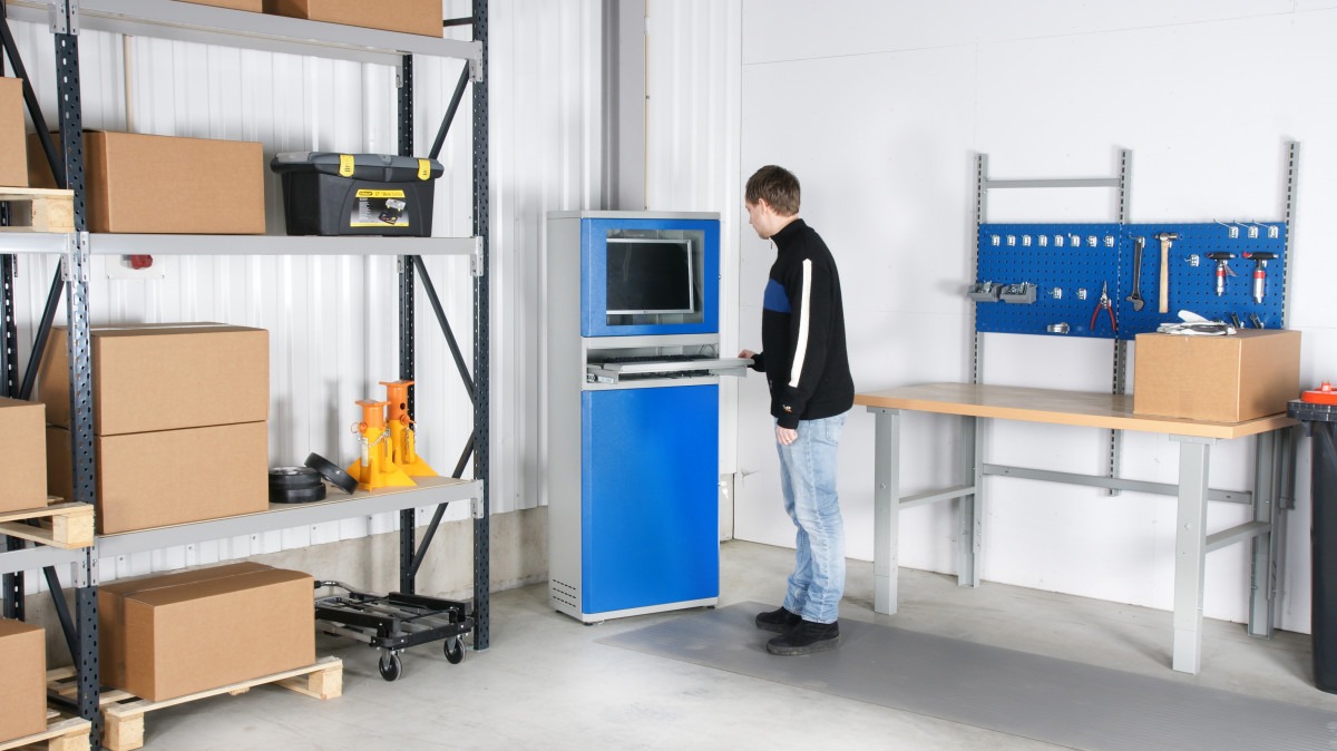 4031074080-005_fullsize datorskåp