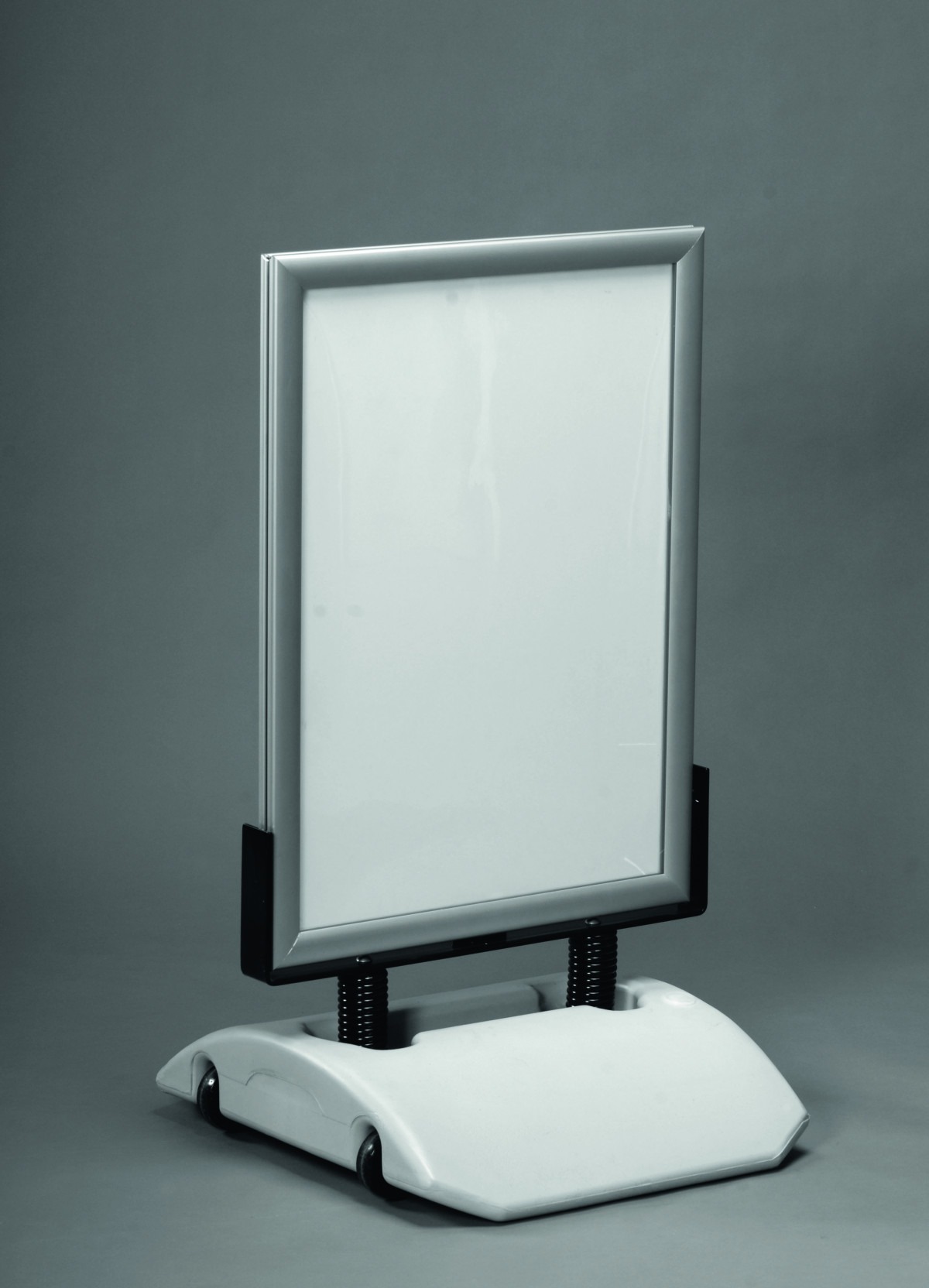 7510073974-002_fullsize skylt